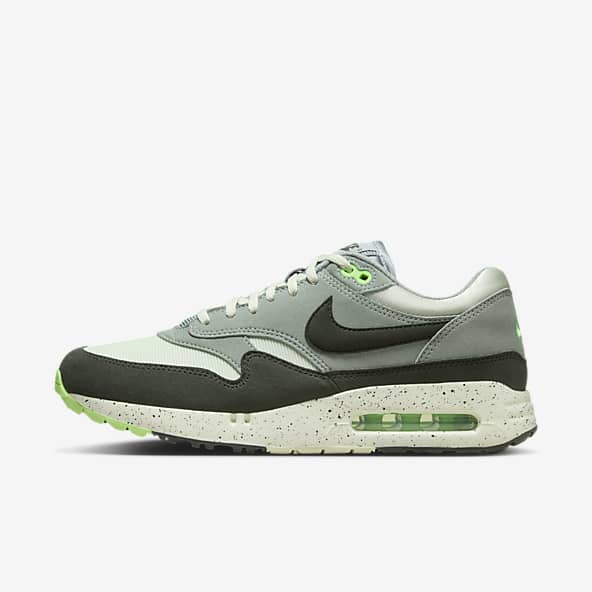 Mens Green Shoes. Nike